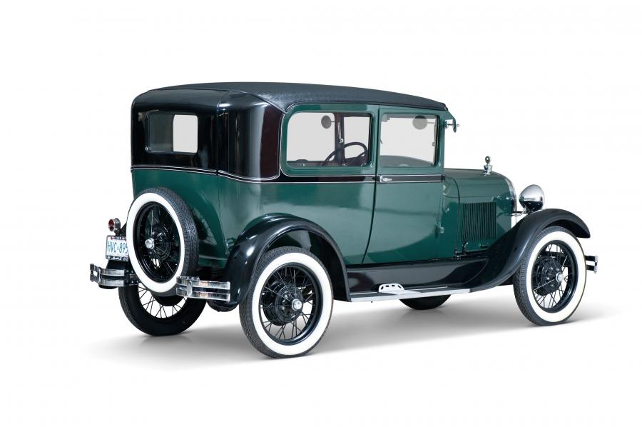  Ford Model A Tudor Sedan 1929 года  (фото 14 из 14)